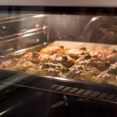 Zablokowany piekarnik Amica? Odblokuj go! Szybkie triki na każdy problem