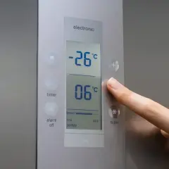 Samsung: Temperatura w lodówce? Ustaw +3°C i oszczędzaj!