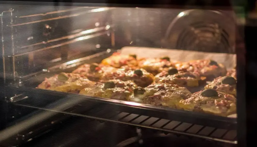 Zablokowany piekarnik Amica? Odblokuj go! Szybkie triki na każdy problem