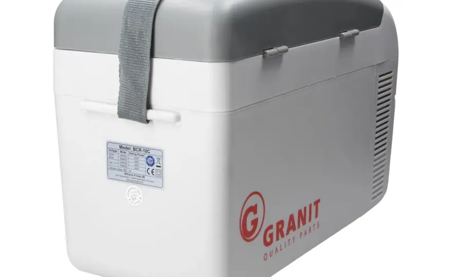 Lodówka jak traktor? Zdiagnozuj i wycisz ją sam!